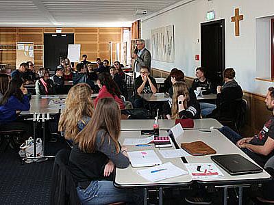 Medienscout Erzbistum Köln Katholische Freie Schulen Bildung Kirche Schule