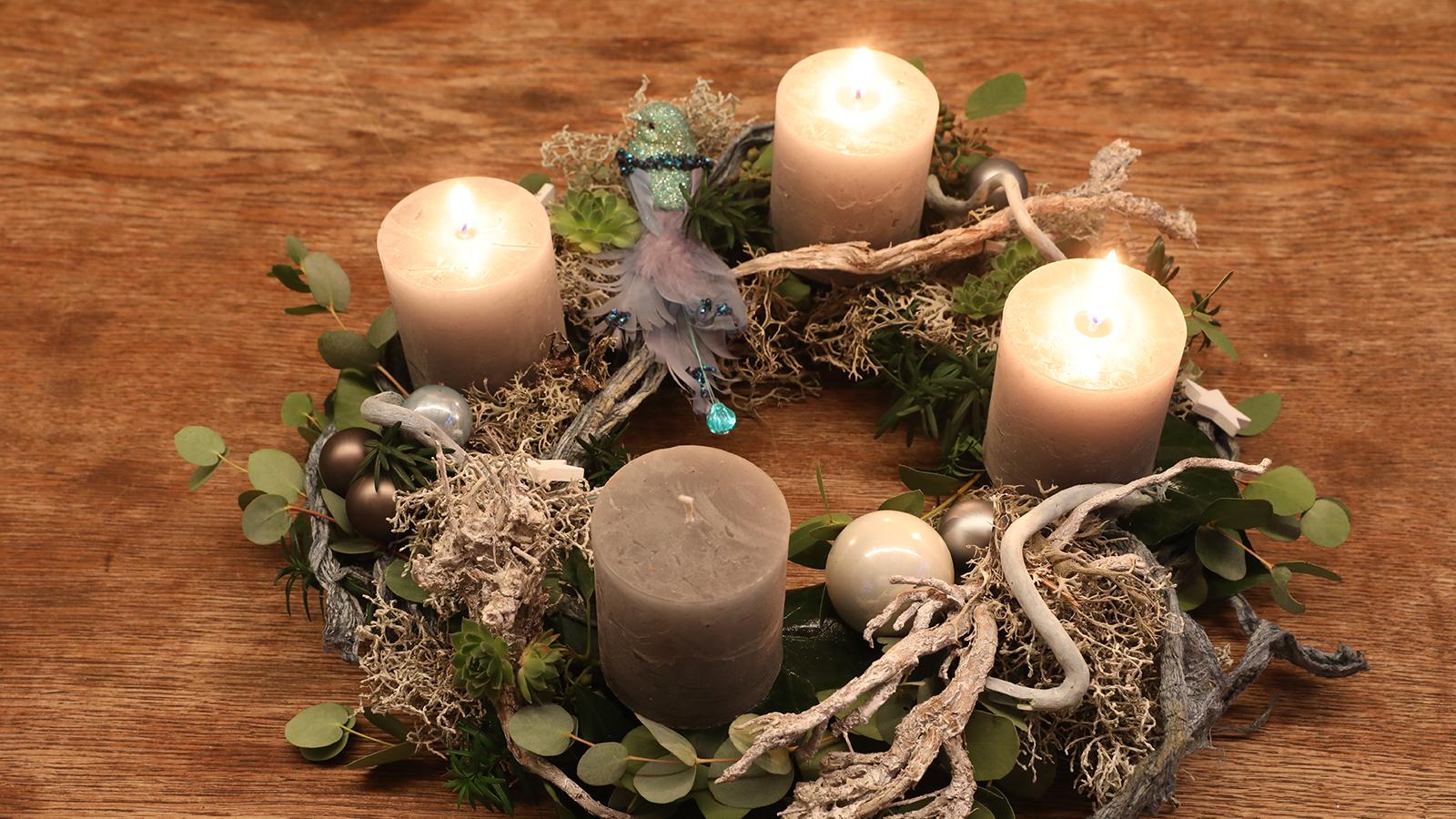 Adventskranz zum 3. Advent