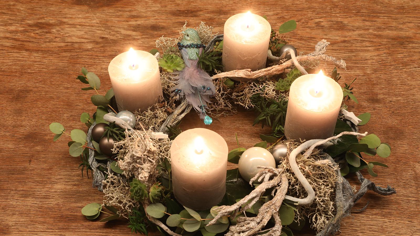 Adventskranz zum 4. Advent