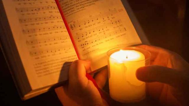 Rorate-Messe (Symbolbild) Rorate Messe Leverkusen St.Andreas