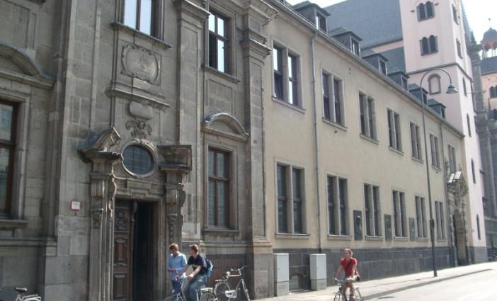 Erzbischofliches Generalvikariat Koln Erzbistum Koln