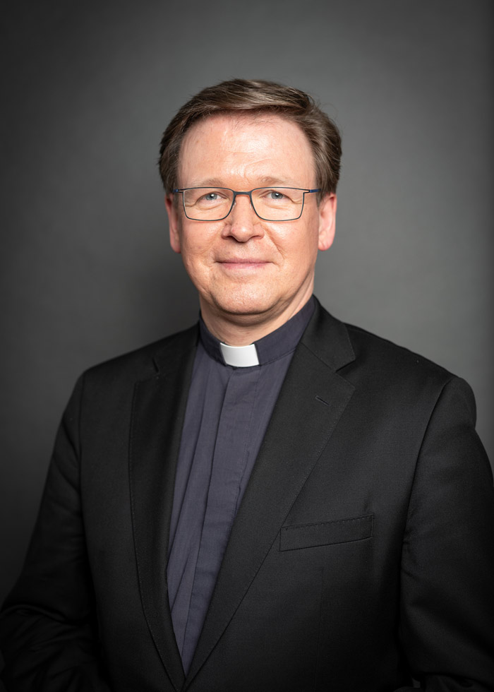 Prof. Dr. Christoph Ohly, kommissarischer Rektor der Kölner Hochschule für Katholische Theologie (KHKT), neuer nichtresidierender Domkapitular
