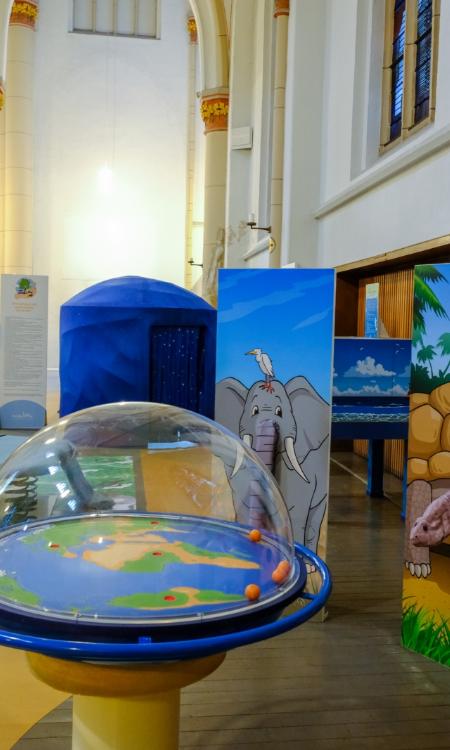 Mitspielausstellung Erlebnis Schöpfung, neu in St. Joseph Köln-Nippes
Nutzung nur auf familien234.de