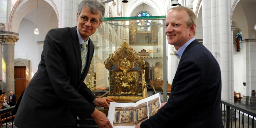 (v.l.): Martin Struck, Erzdiözesanbaumeister, Pfarrer Jürgen Dreher