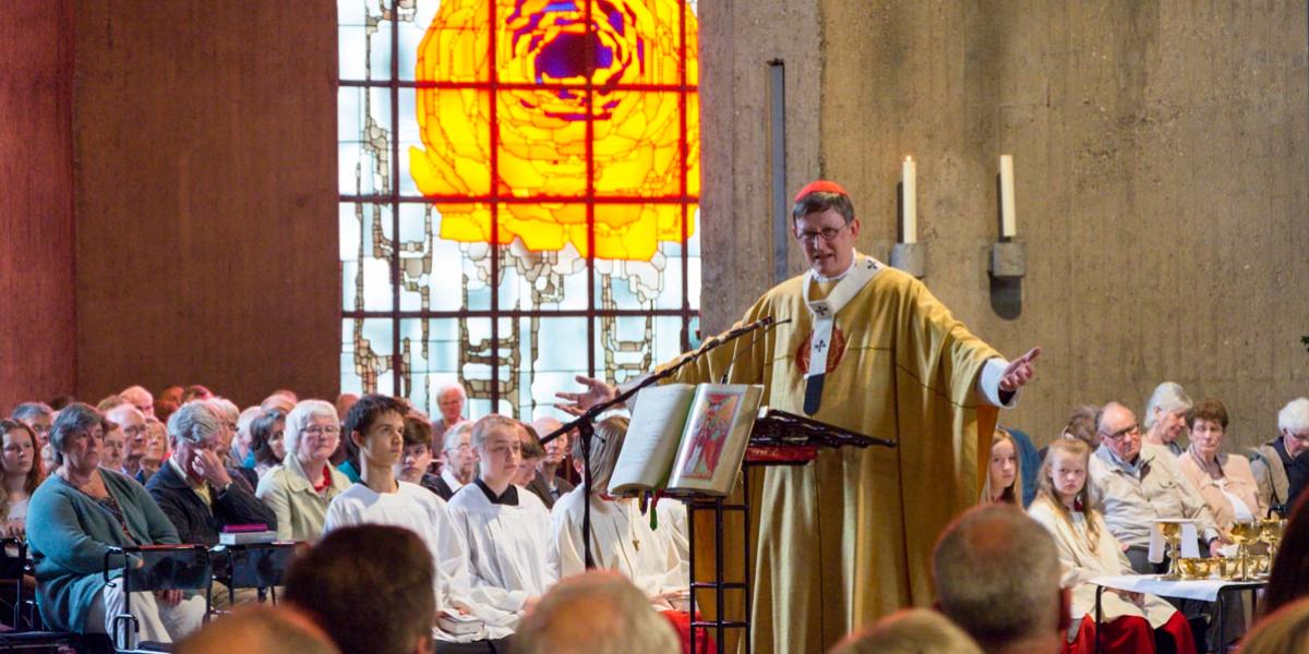 Kardinal Woelki bei der Festpredigt zum 50. Weihejubilöum des Mariendoms