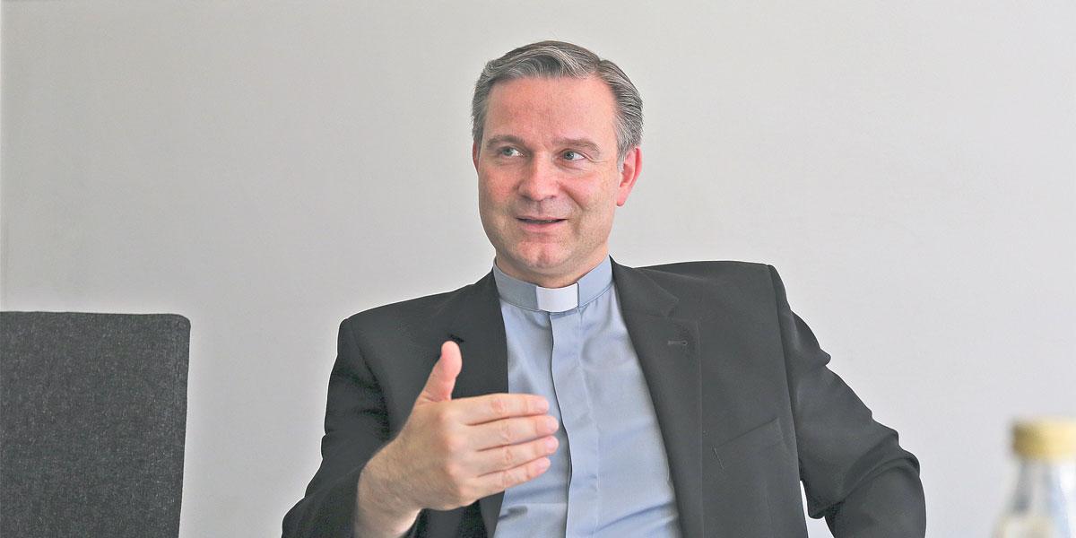 Etwa 100 Tage im Amt: Dr. Markus Hofmann ist seit 1. Mai Generalvikar des Erzbischofs von Köln