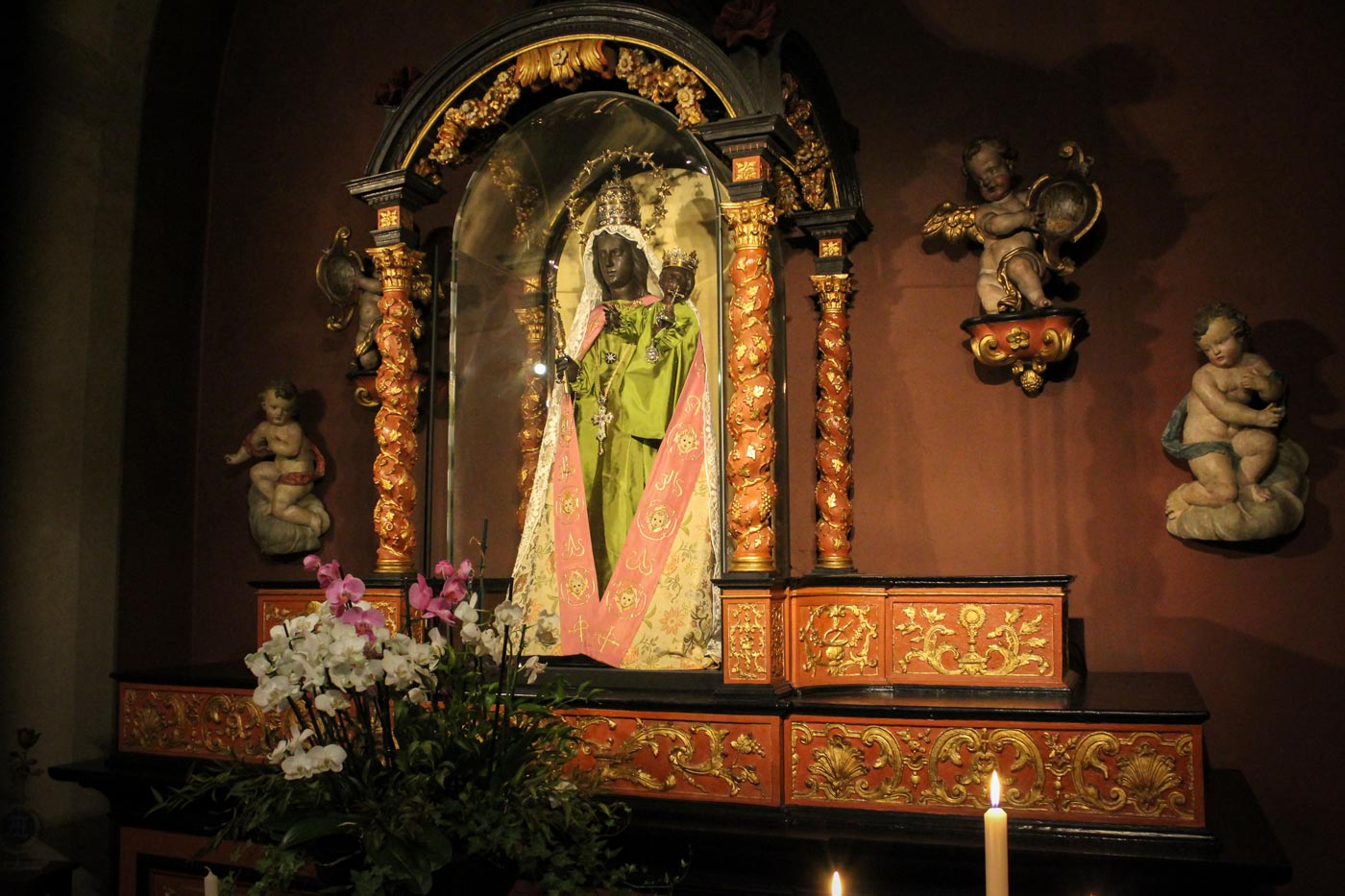 Festwoche Zur Schwarzen Mutter Gottes In Der Kupfergasse Erzbistum Koln