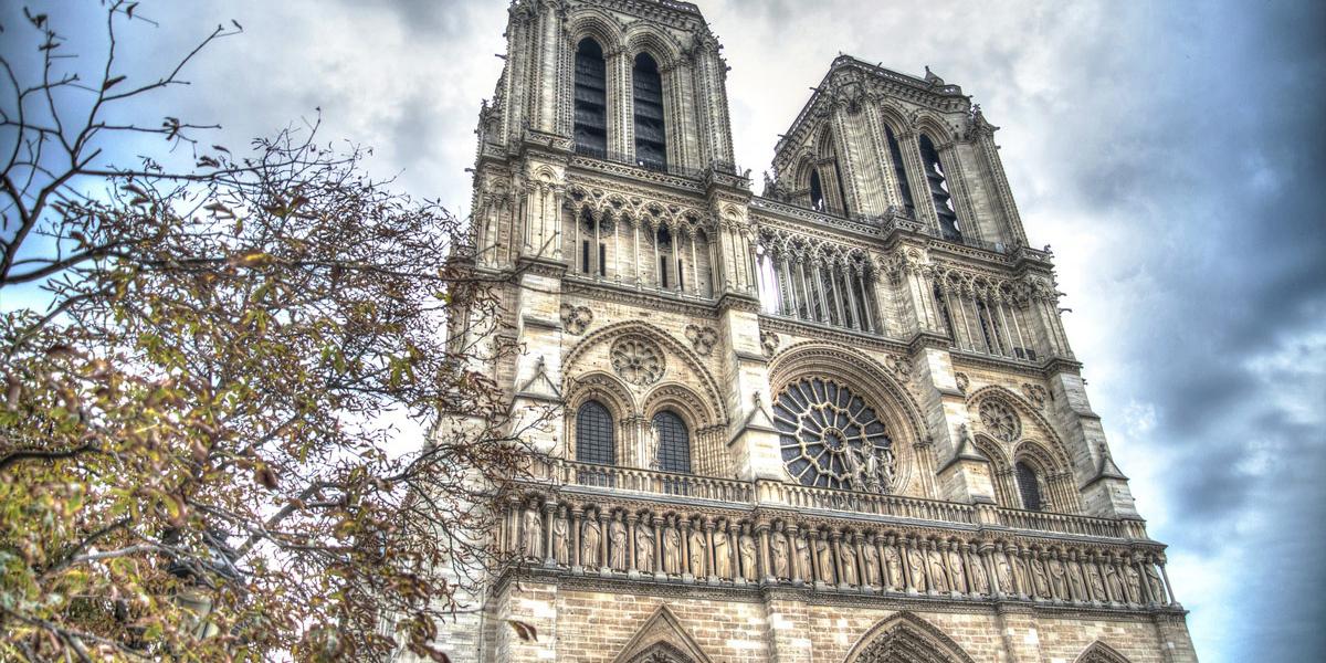 Die Kathedrale Notre Dame in Paris vor der Brandkatastrophe am 15. April 2019.