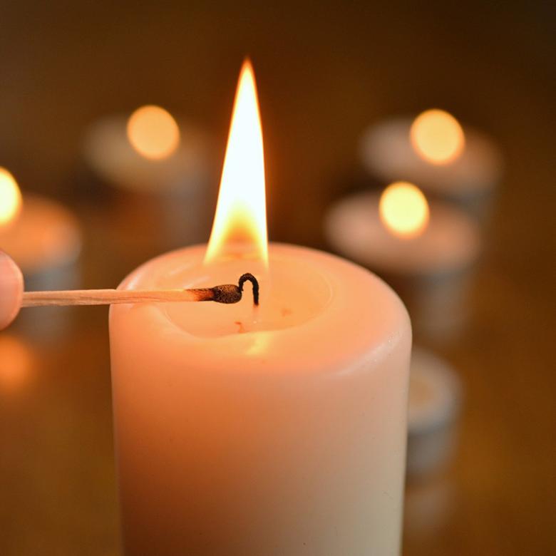 Newsletter des Pasotralen Zukunftswegs - Kerze