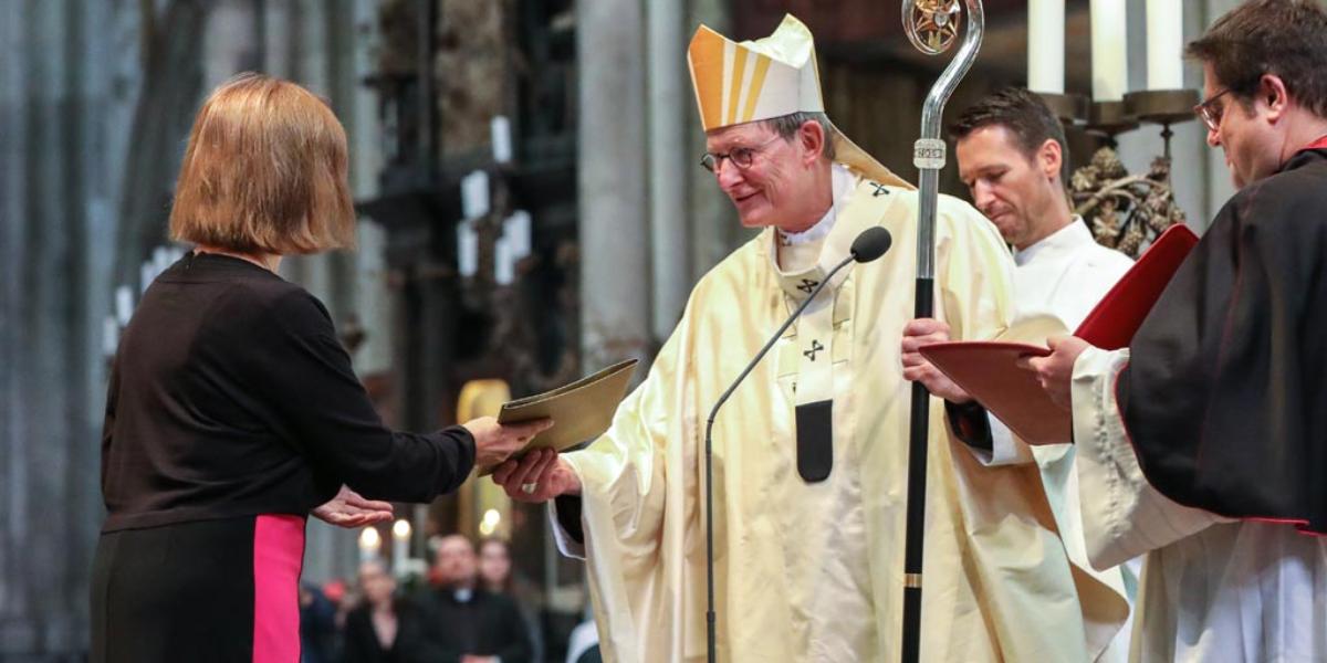 In den pastoralen Dienst der Erzbistums Köln haben sich am Samstag, 12. September 2020, acht Frauen und Männer gestellt: Sie wurden von Rainer Maria Kardinal Woelki als Gemeindereferentinnen und -referenten sowie als Pastoralreferent und -referentin beauftragt und ausgesendet.