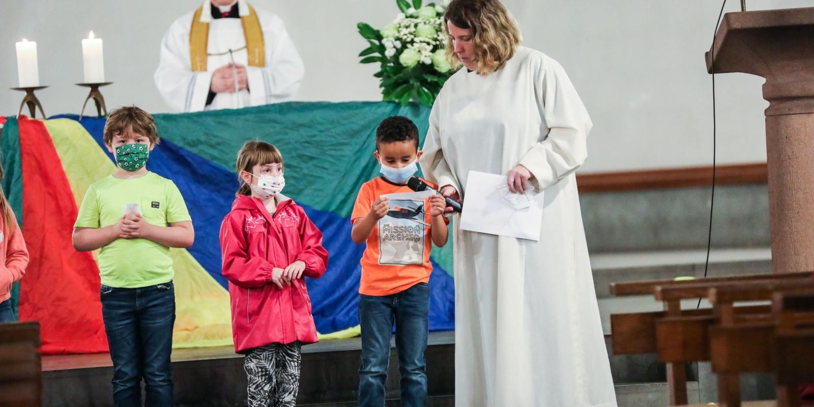 Schuljahres-Abschlussgottesdienst Grundschule Bildungscampus Am 1. Juli 2021 feierte Generalvikar Dr. Markus Hofmann den Gottesdienst zum Abschluss des ersten Schuljahres an der neuen Grundschule am Bildungscampus in Köln-Kalk.