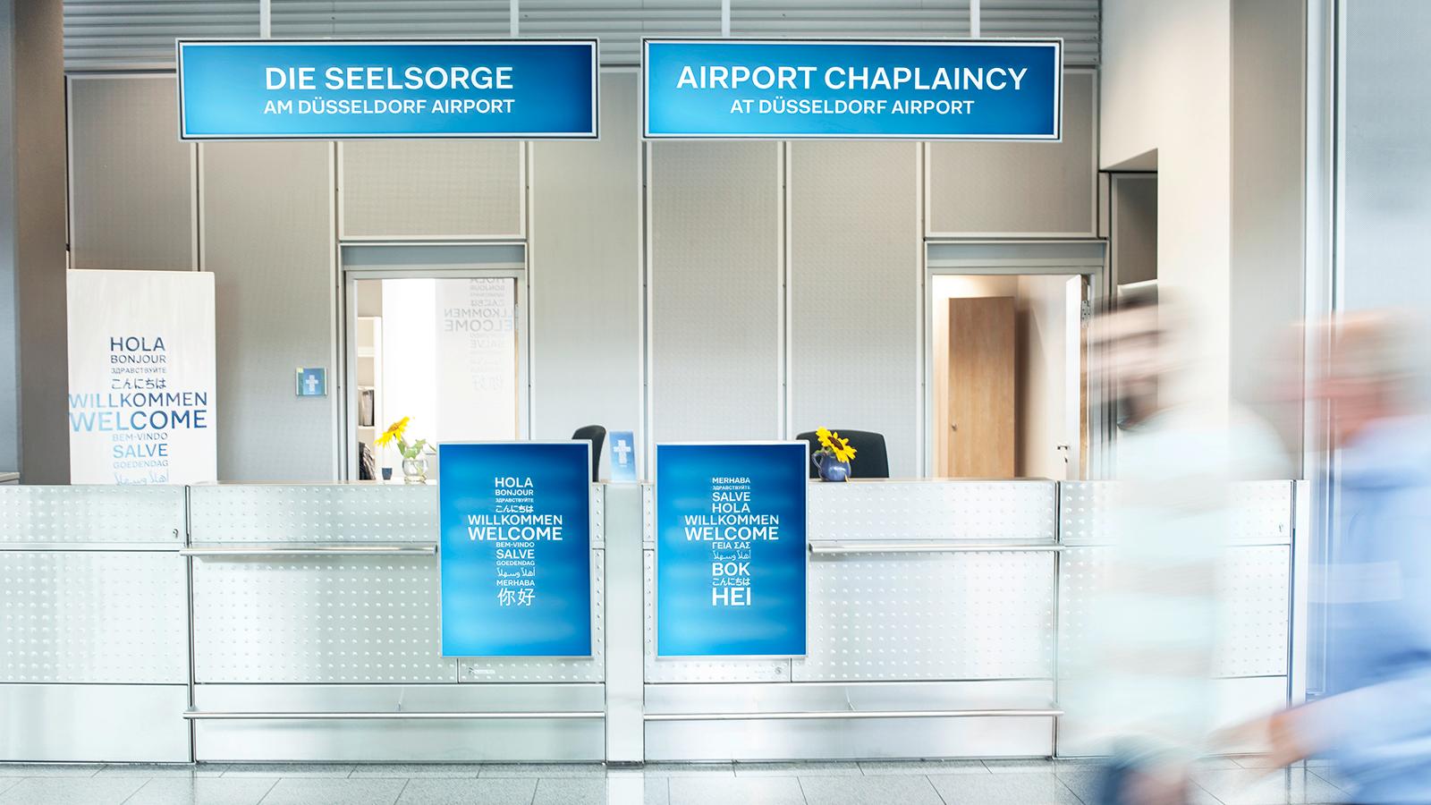 Schalter der ökumenischen Flughafenseelsorge Düsseldorf