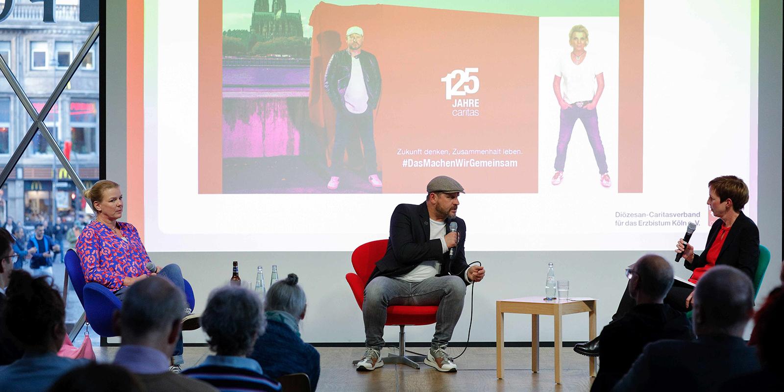 Mirja Boes, Steffen Baumgart und Melanie Wielens im Gespräch über Nächstenliebe und Solidarität.