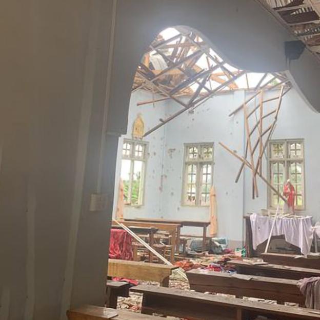 Foto einer zerstörten Kirche im Bistum Loikaw/Myanmar