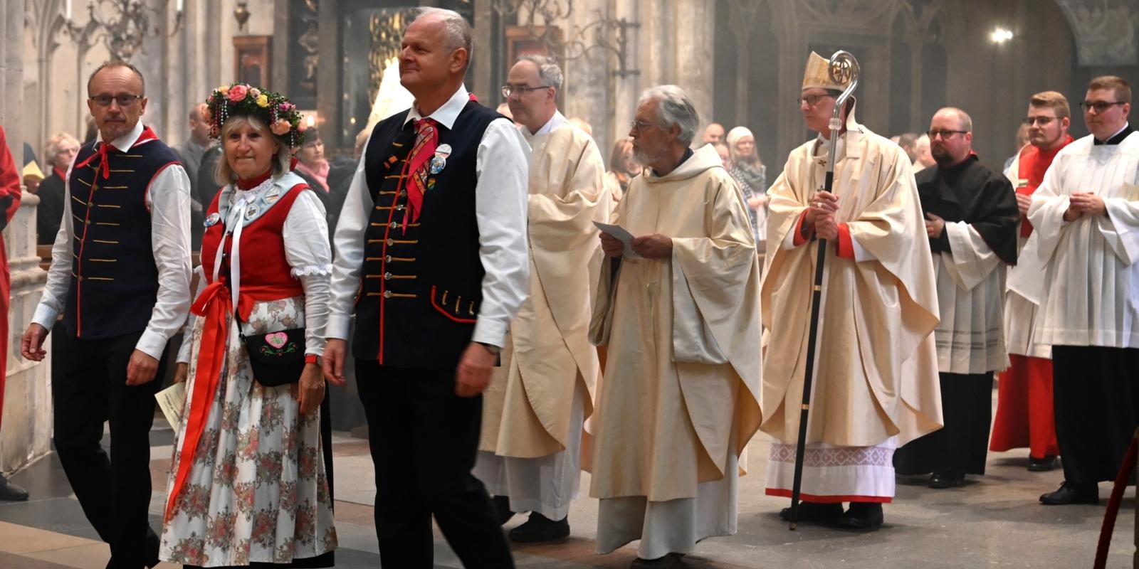 Kardinal Woelki feiert Hedwigswallfahrt im Kölner Dom (15.10.2023)