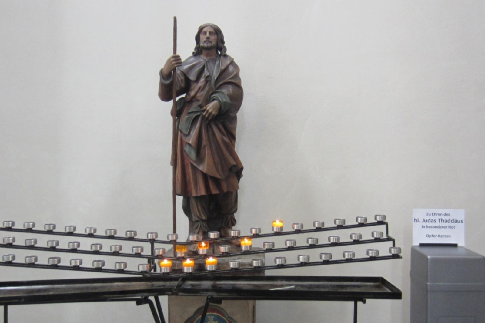 in der Kirche St. Kunibert Köln Sakrale Kunst Ex-Bild-DB-ID: 16828