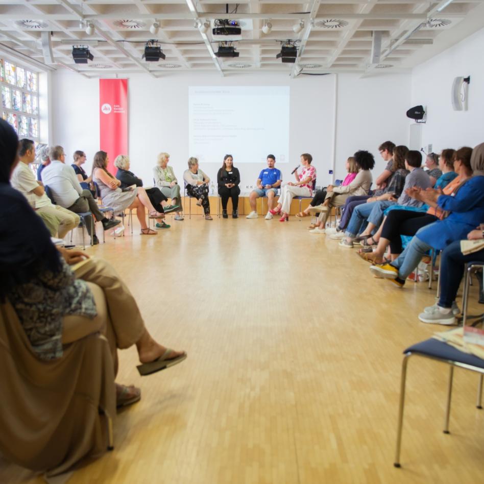 Abschlussveranstaltung der beiden Projekte 'Neue Nachbarn auch am Arbeitsplatz' und SinA - Stark in Arbeit und Ausbildung'. Projekte der Aktion Neue Nachbarn