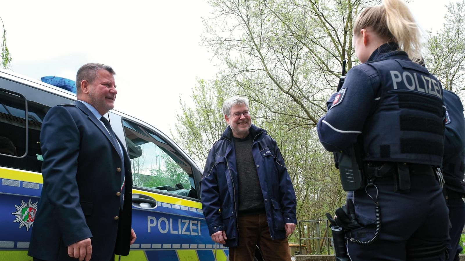 „Für die Menschen da sein“, das heißt für Nobert Schmitz auch, die Polizistinnen und  Polizisten bei Einsätzen zu begleiten.
