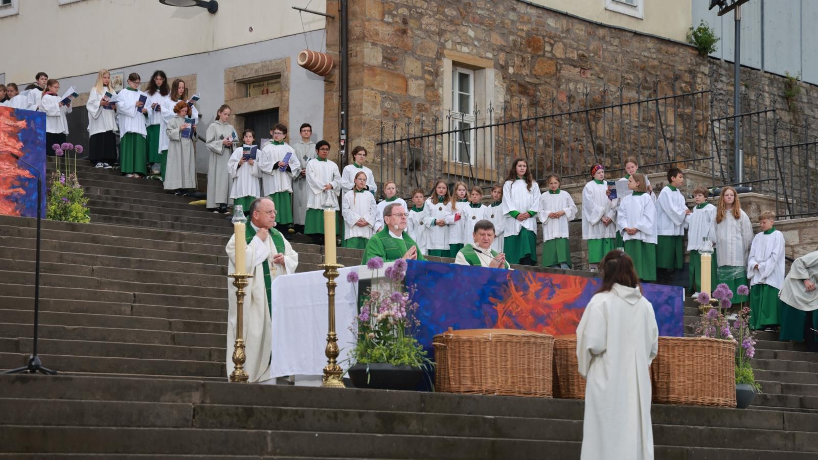Schlussgottesdienst auf dem Erfurter Domplatz