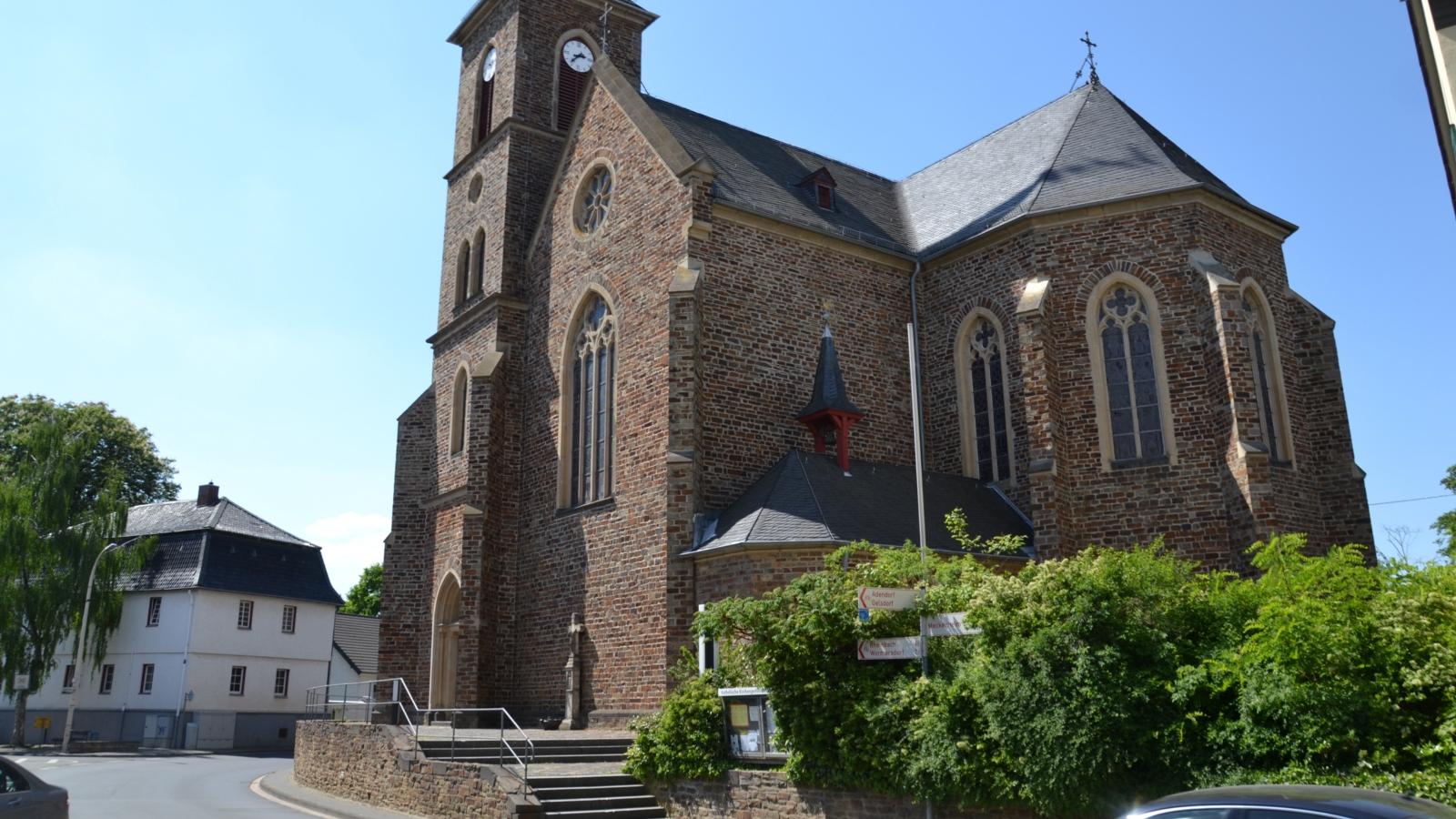 Kirche St. Jakobus d. Ä. in Meckenheim-Ersdorf