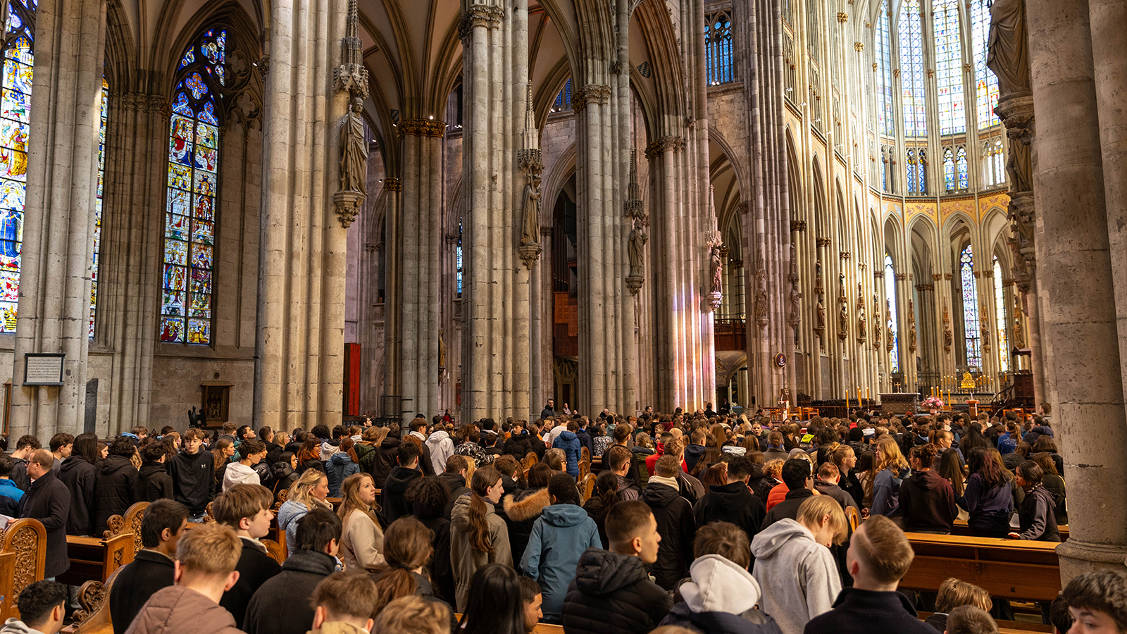 19.03.2025 Dom