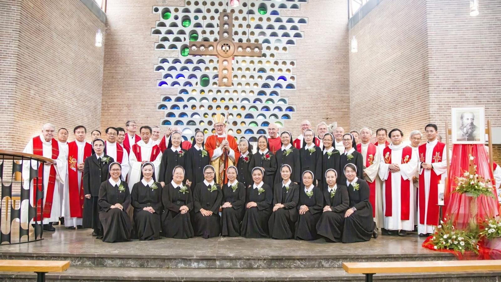 Jubiläum mit Kardinal Woelki, Msgr. Dr. Markus Hofmann; Gottesdienst in St. Hedwig Bonn