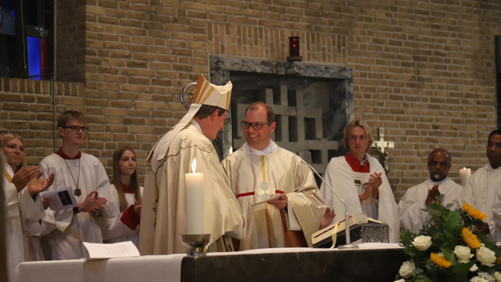 21.09.2025 in St. Hubertus Bergheim-Kenten, mit Kardinal Woelki