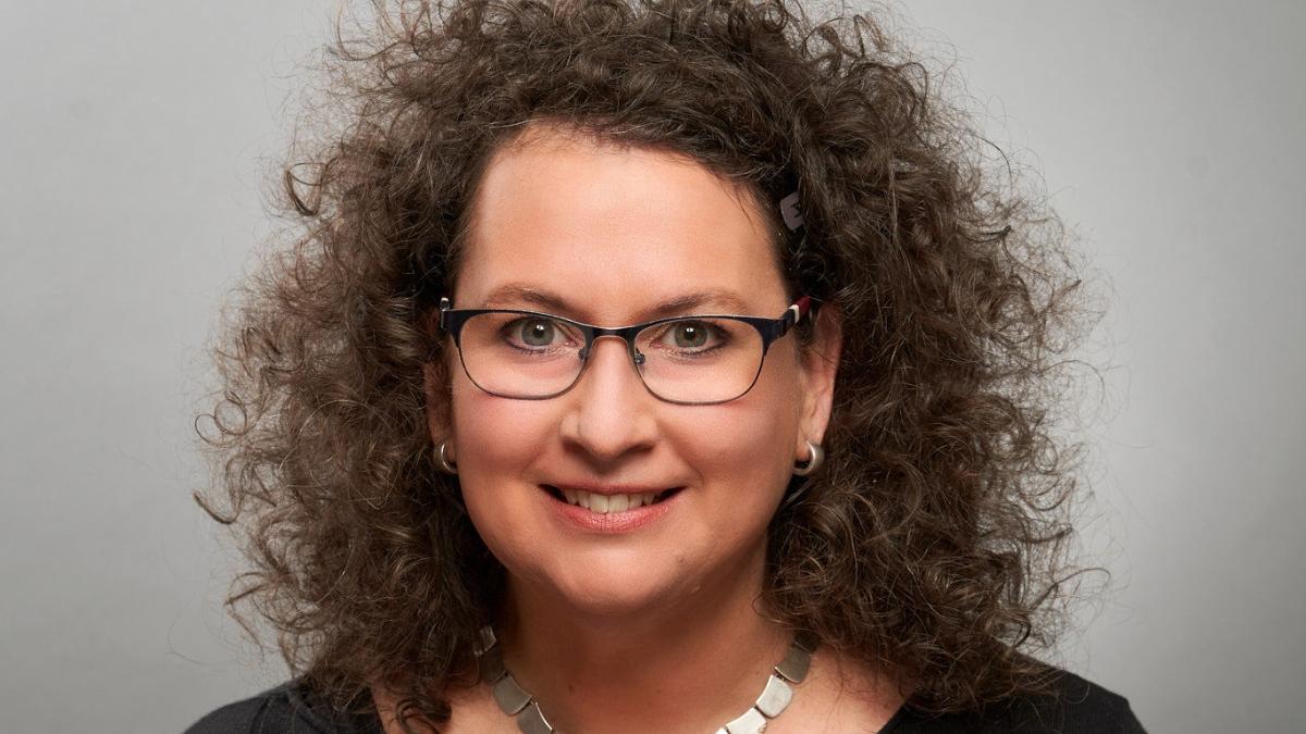 Daniela Forster, esperanza-Referentin beim Diözesan-Caritasverband für das Erzbistum Köln
