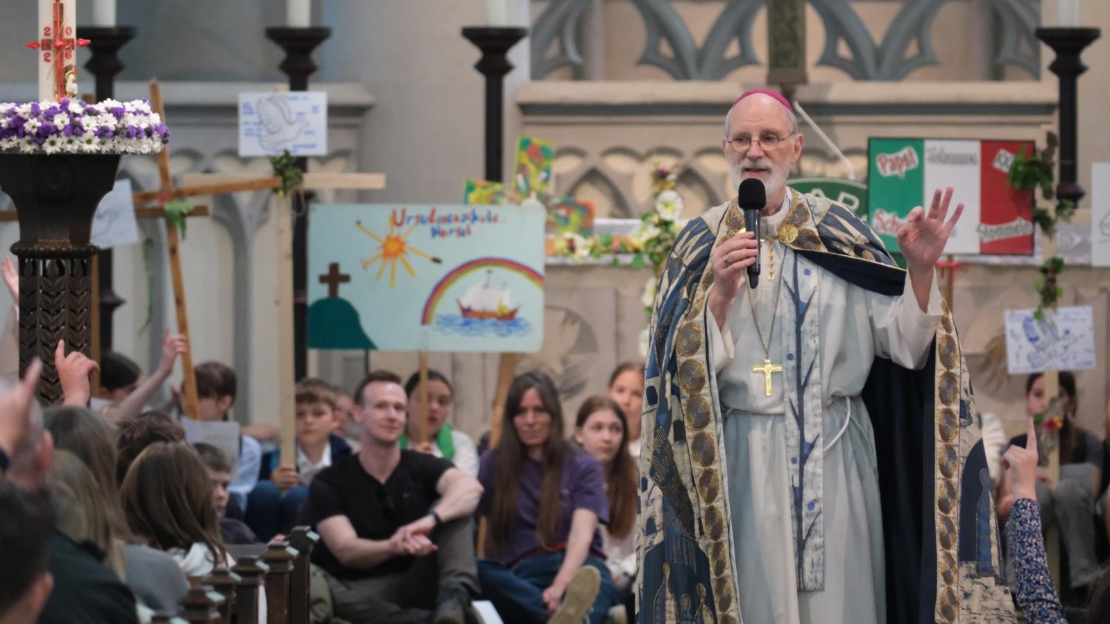 Auftakt, Gottesdienst mit Weihbischof Ansgar Puff