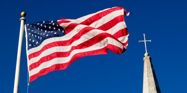 Flagge und Kirche USA
