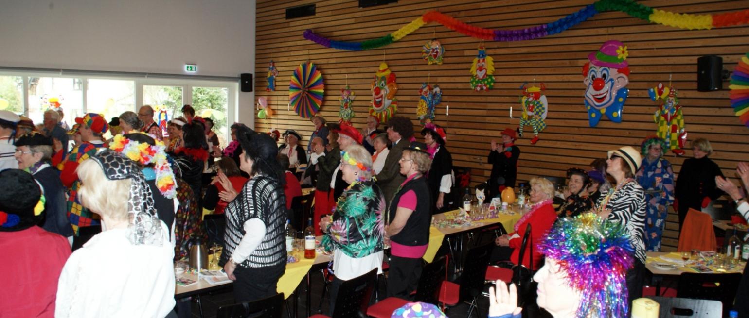 Karnevalsfrühstück Senioren Sankt Anna Ratingen Hösel