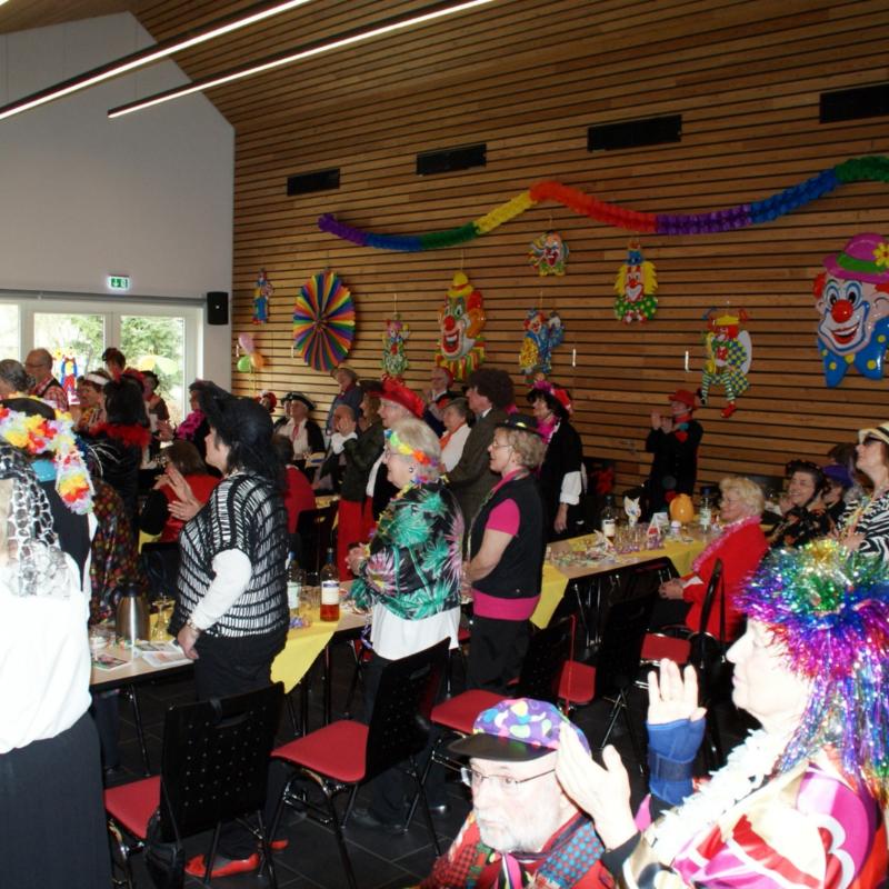 Karnevalsfrühstück Senioren Sankt Anna Ratingen Hösel