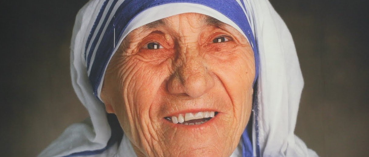 Mutter Teresa bearbeitet