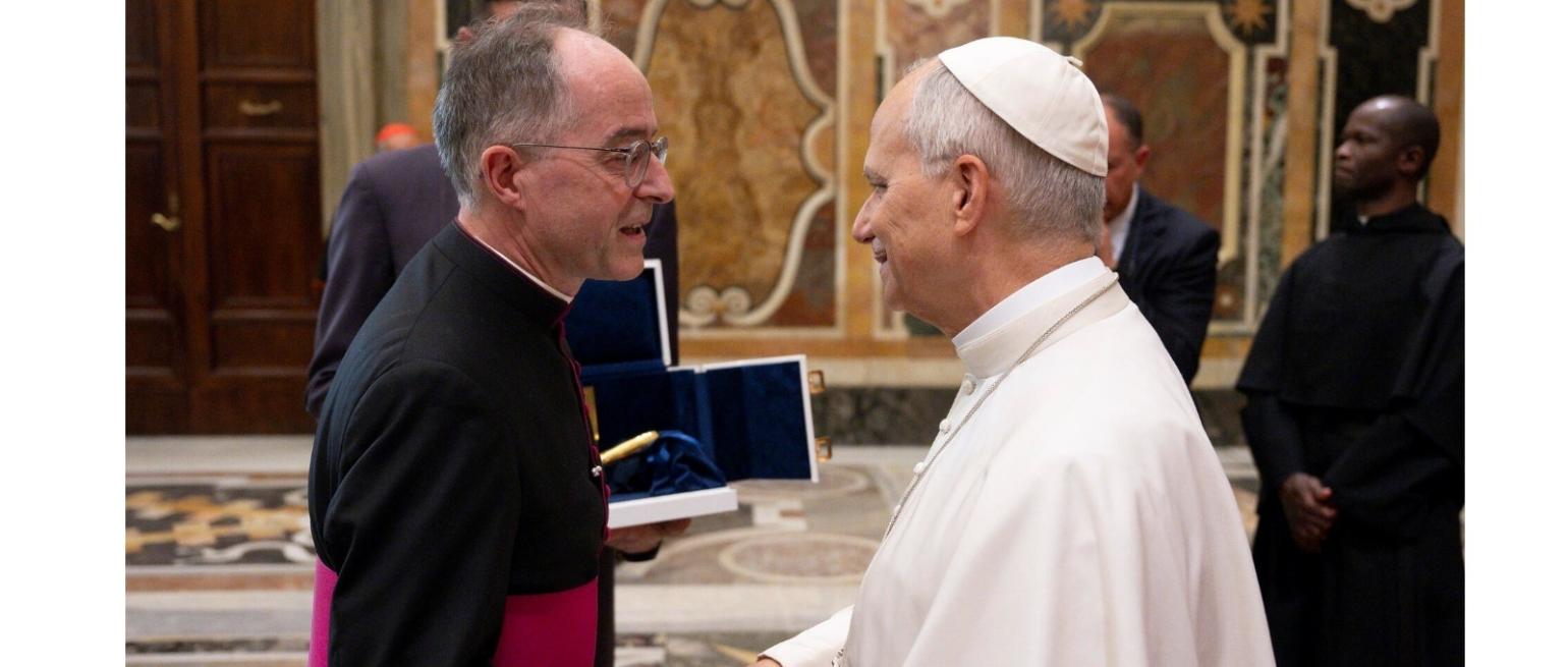 Monsignore Heid bei einer Audienz mit Papst Leo