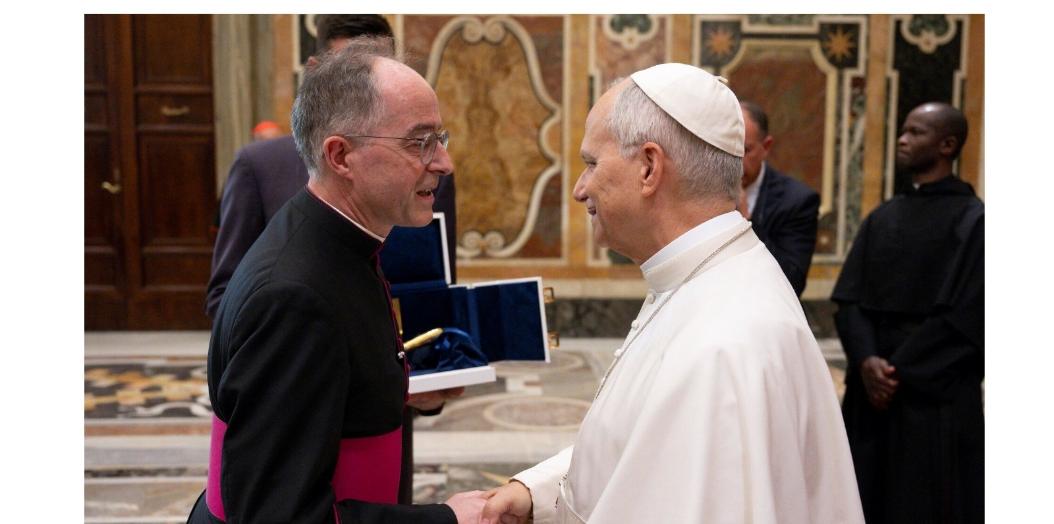 Monsignore Heid bei einer Audienz mit Papst Leo