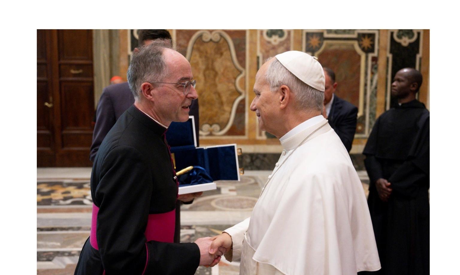 Monsignore Heid bei einer Audienz mit Papst Leo