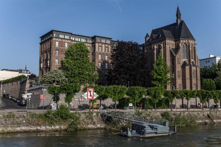 Albertinum vom Rhein aus