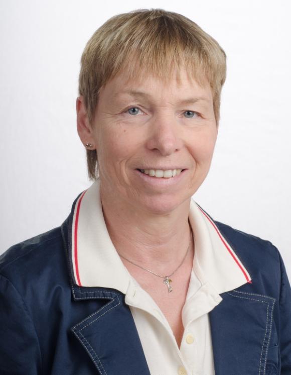 Petra Theobald