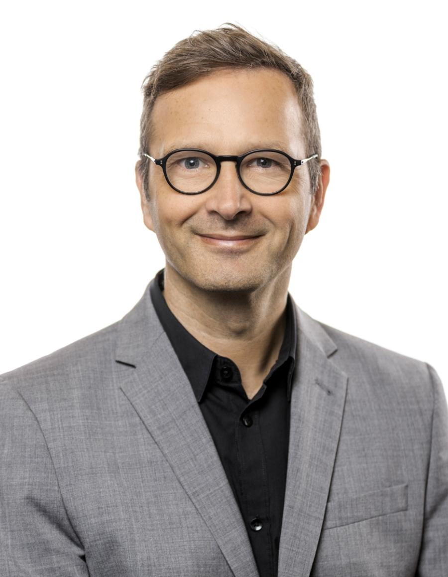 Stephan  Schröder