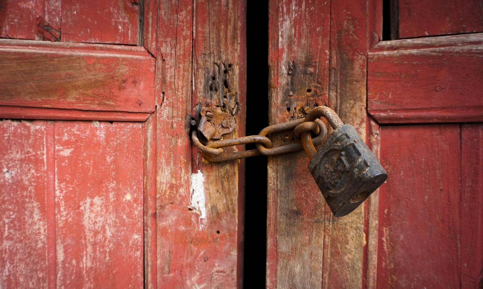 lock-1973640_1920