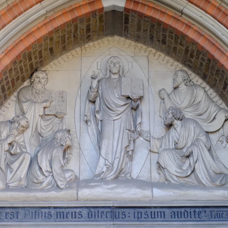 Bonn-Beuel, St. Josef_Tympanon