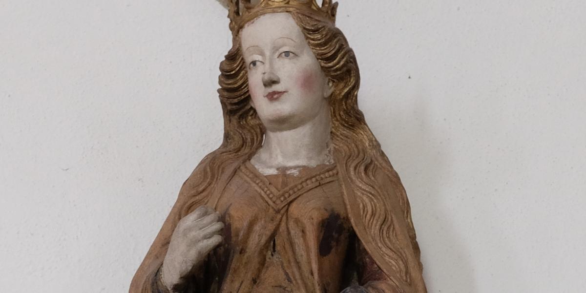 Rösrath, St. Nikolaus von Tolentino, hl. Ursula, Frontalansicht