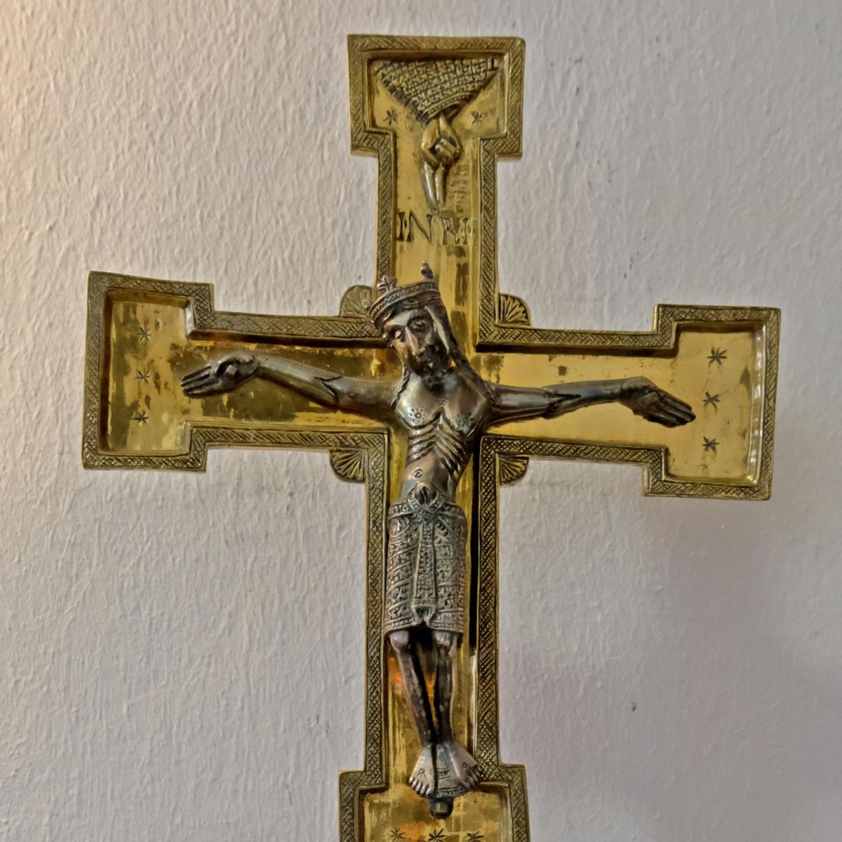 Overath-Immekeppel, St. Lucia, Vortragekreuz, Vorderseite