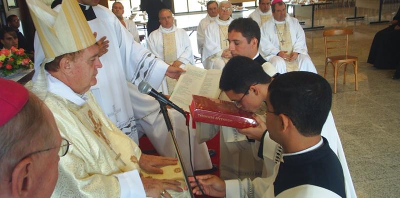 Patenschaft für alte Priester