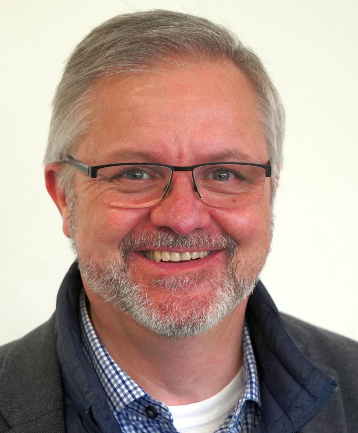 Prof. Dr. Alexander Saberschinsky