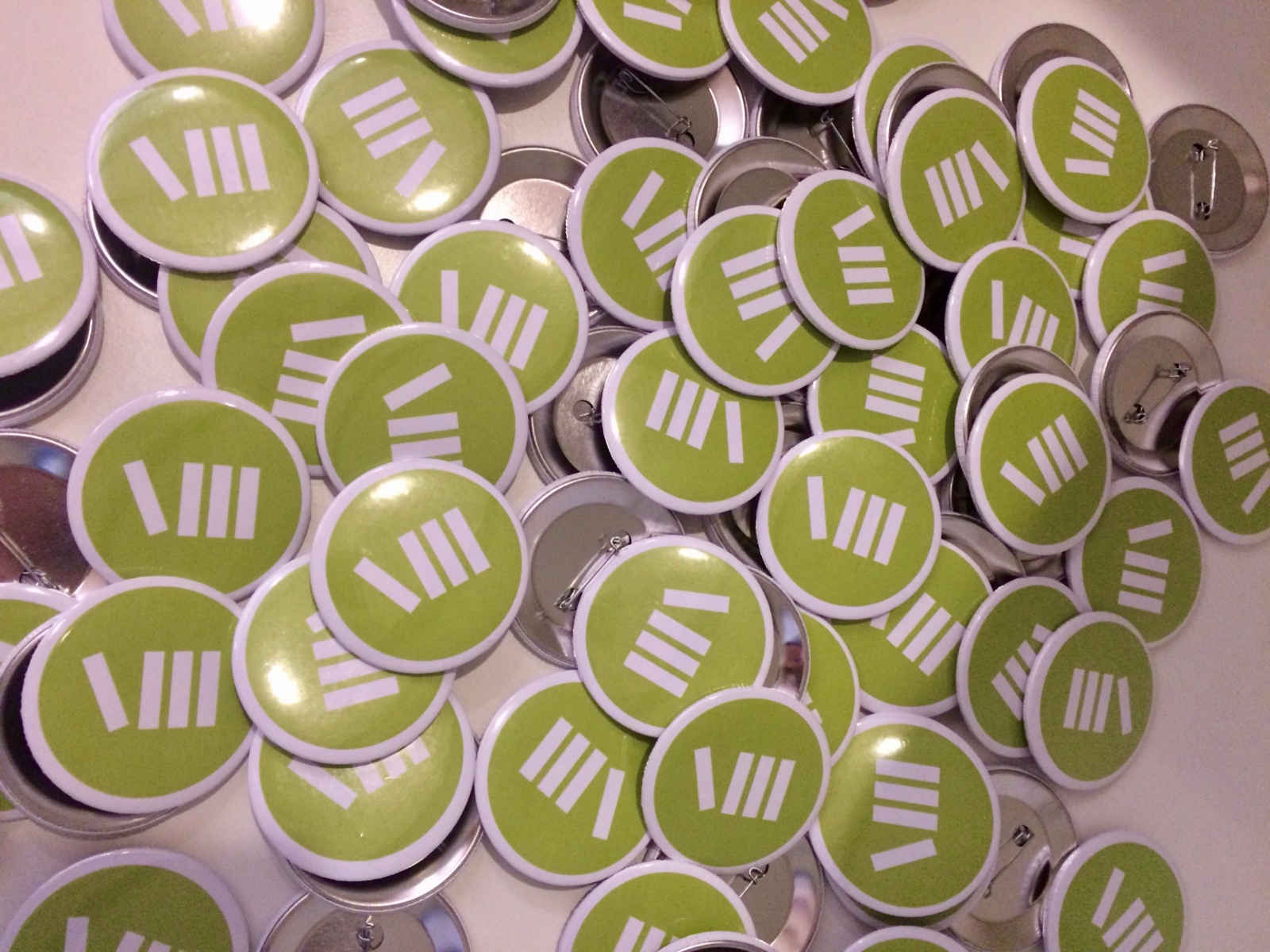 Werbemittel: KÖB-Logo-Buttons - selbst gemacht