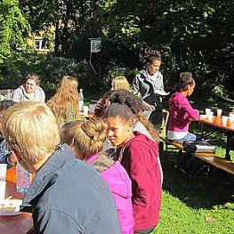 Flüchtlinge an der Erzbischöflichen Marienschule in Opladen