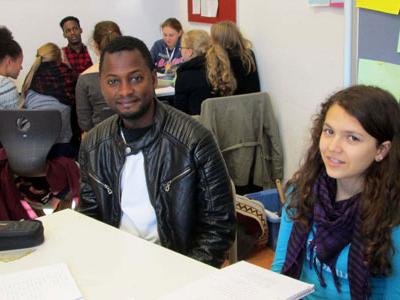 Flüchtlinge an der Erzbischöflichen Marienschule in Opladen