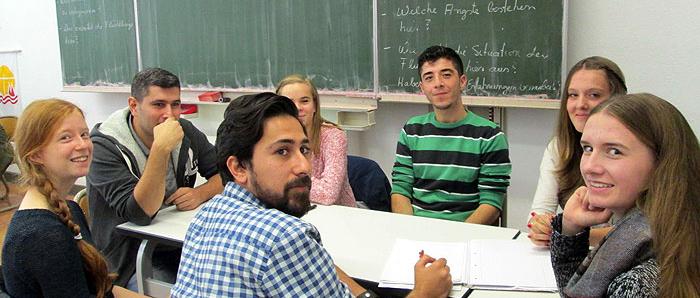 Flüchtlinge an der Erzbischöflichen Marienschule in Opladen