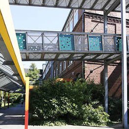 Flüchtlinge an der Erzbischöflichen Marienschule in Opladen
